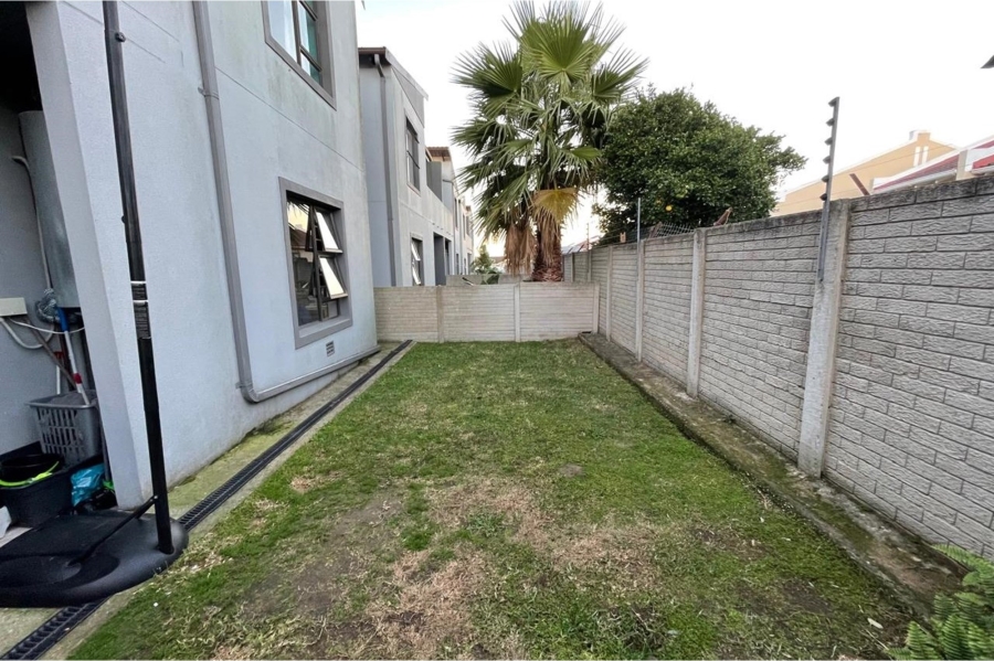 2 Bedroom Property for Sale in Sherwood Eastern Cape